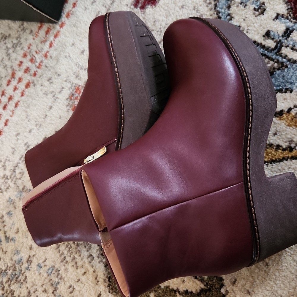 Fitflop booties.